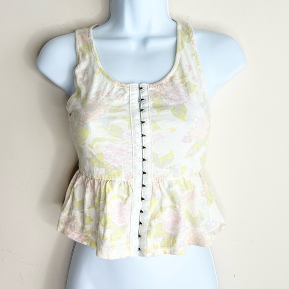 H&M Women’s Tank Top Pastel Floral print Cropped  Ruffle hem Y2K early 2000s - Picture 5 of 10